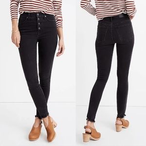 10" High-Rise Skinny Jeans in Berkeley Black, sz 24